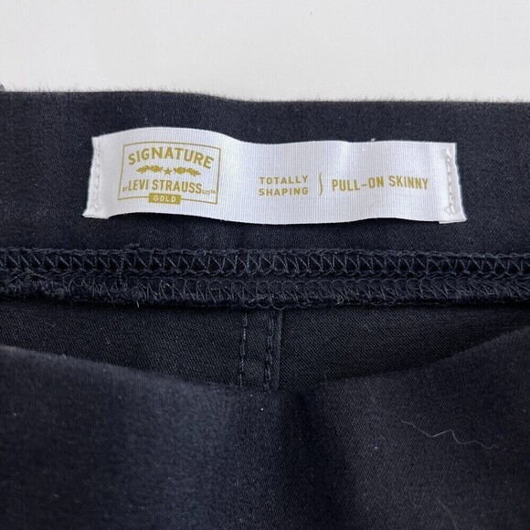 Levi's Signature Jeans Womens 27 x 28 Black Pull-On Skinny High Rise Stretch NEW - Picture 3 of 13